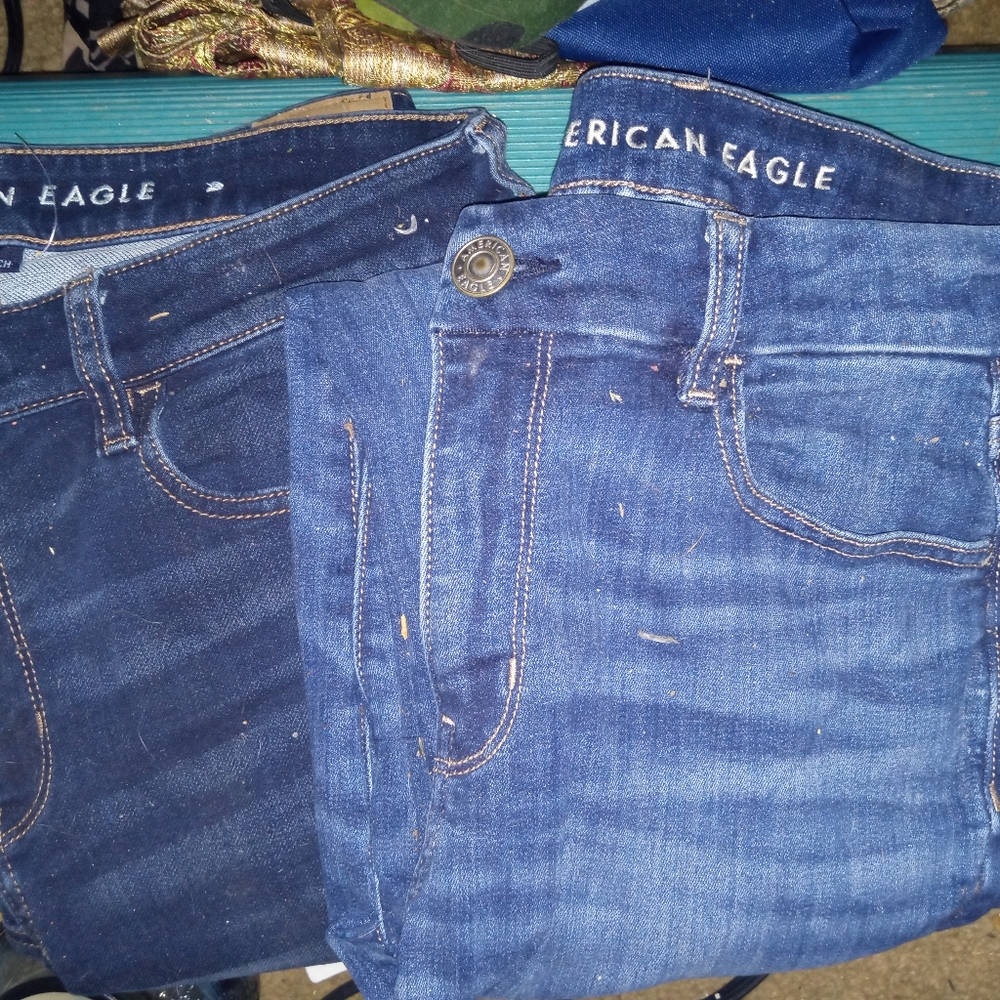 Ladies American Eagle Jeans